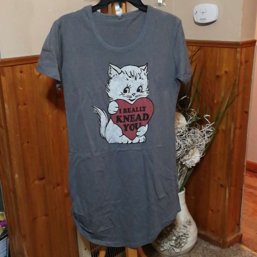 Night shirt